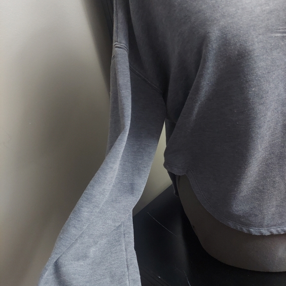 VS Plush & Lush Cozy Long Sleeve Top - Picture 9 of 10